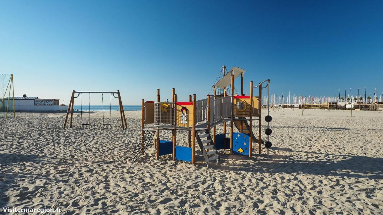 Appt T2 En Duplex, Piscine, Parking Privé à 200 M De La Plage! Appartement Palavas-les-Flots